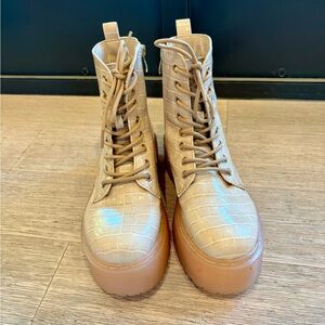AKIRA NUDE PINK Croc Boots